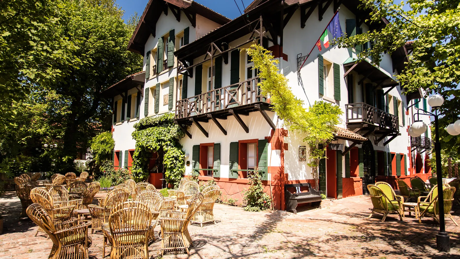 Residenza D'Epoca Albergo Quattro Fontane Lido di Venezia Italy