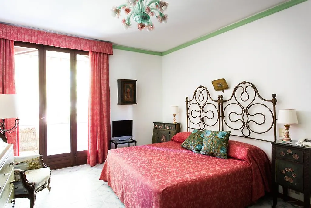 Residenza D'Epoca Albergo Quattro Fontane Lido di Venezia