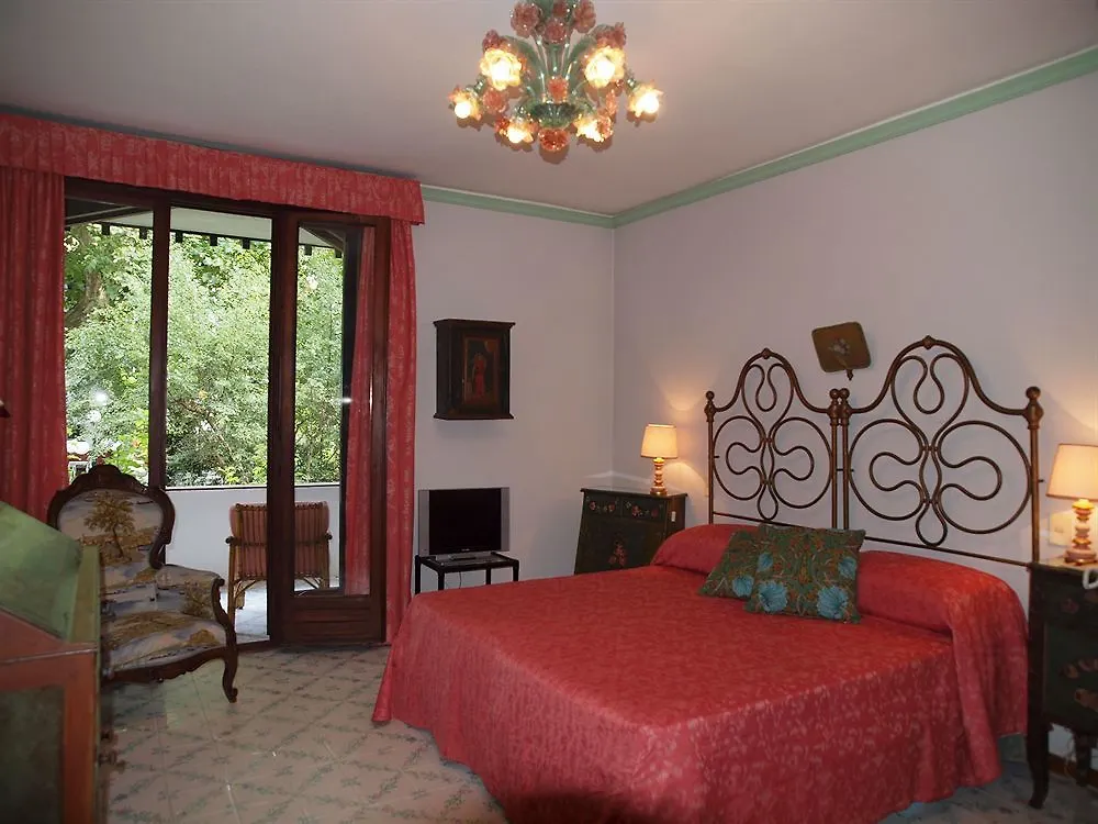 Residenza D'Epoca Albergo Quattro Fontane Lido di Venezia Italy